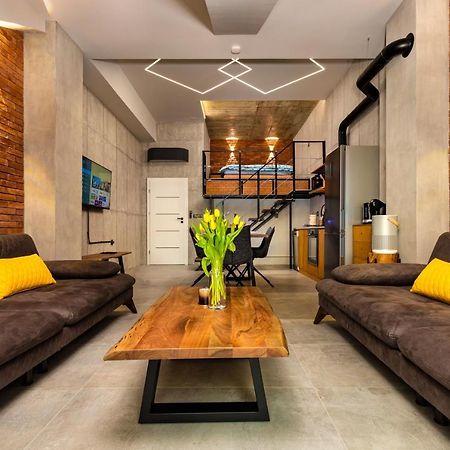 Apartmán Industrial-Style 2Bd Loft With Parking Spot By Flat Mаnager Plovdiv Exteriér fotografie