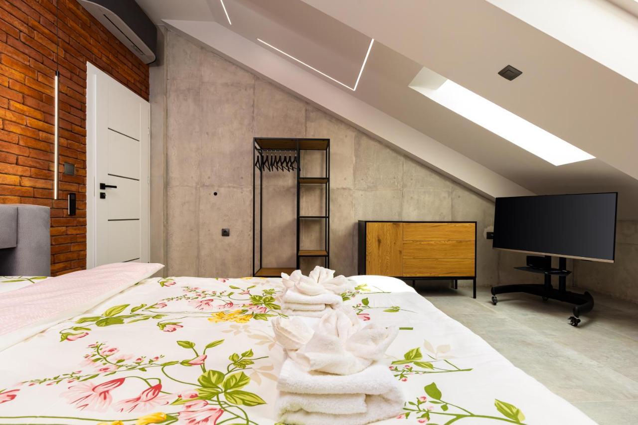 Apartmán Industrial-Style 2Bd Loft With Parking Spot By Flat Mаnager Plovdiv Exteriér fotografie