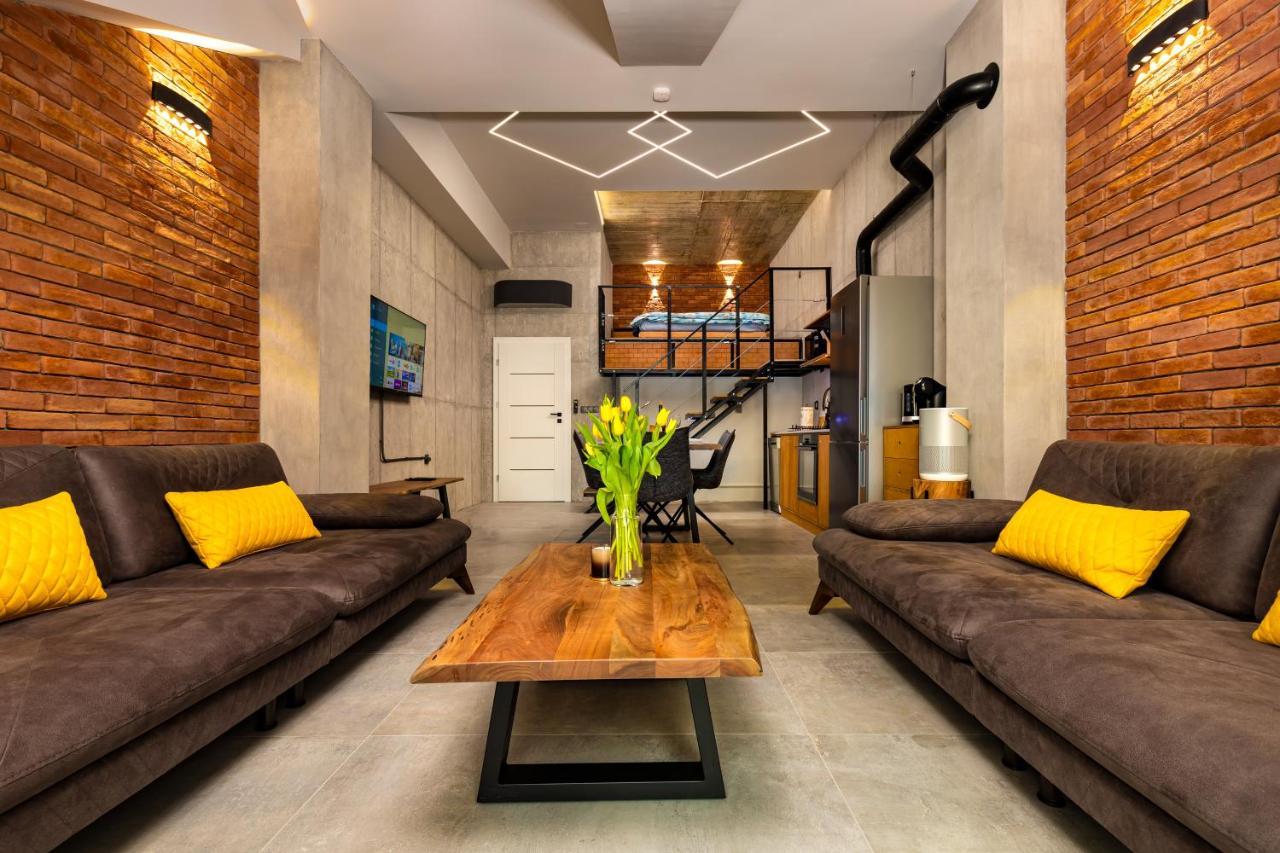 Apartmán Industrial-Style 2Bd Loft With Parking Spot By Flat Mаnager Plovdiv Exteriér fotografie